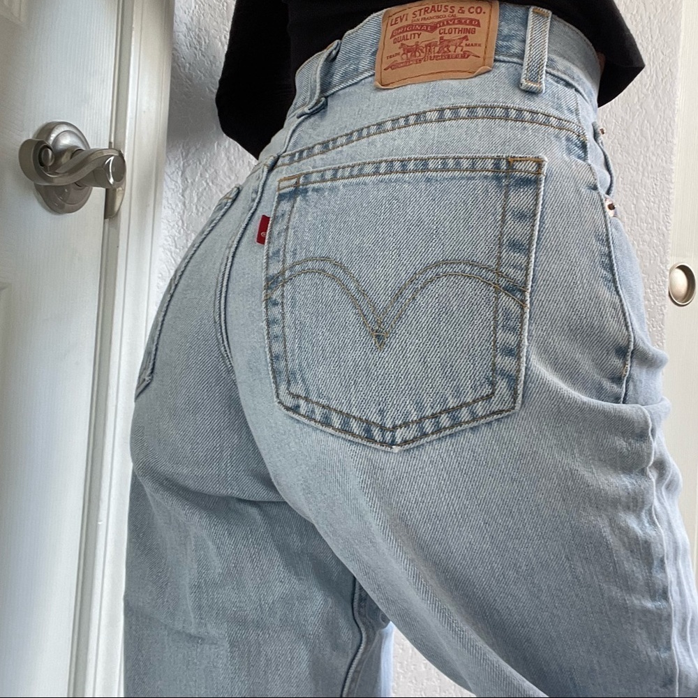 Levis Mom jeans